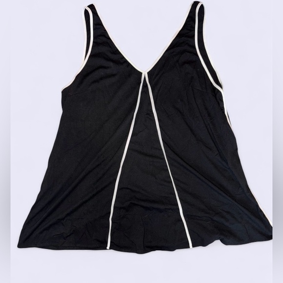 Cicy Bell Black Contrast Trim Tank Top | NEW WITH TAGS 
, Size XL - Picture 2 of 6